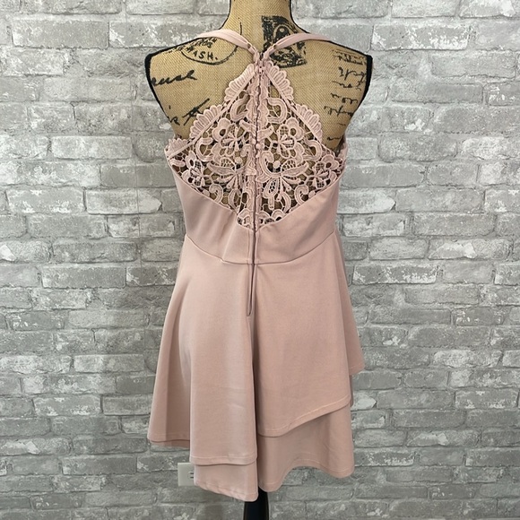 Altar’d State Layered Lace Back Dress - Picture 3 of 6